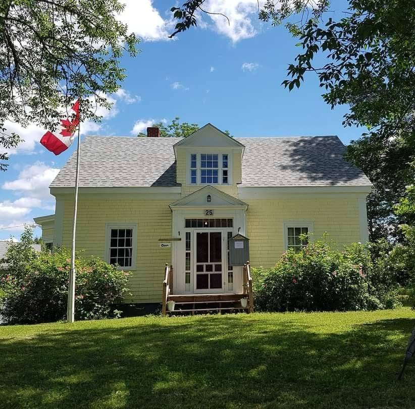 North Queens Heritage House